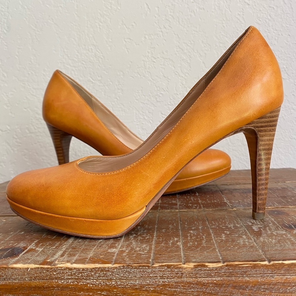 Cole Haan Nike Air tan / brown leather heels pumps